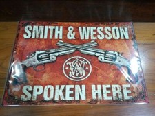 Furos de folha galvanizados Gun Smith & Wesson falados aqui lados apenas um comprar usado  Enviando para Brazil
