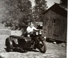 Original Foto junge Motorrad Beiwagen ca.40er Jahre, usado comprar usado  Enviando para Brazil
