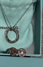 Beautiful earrings necklace for sale  BRAINTREE