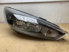 Ford focus headlight for sale  HALIFAX
