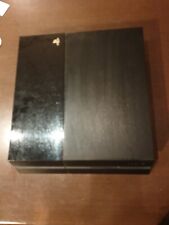 PlayStation 4 na sprzedaż  PL