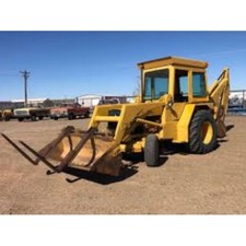 John deere 410 usato John deere 410 usato  Capua