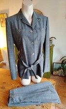 Elegant tailleur veste d'occasion  Gignac