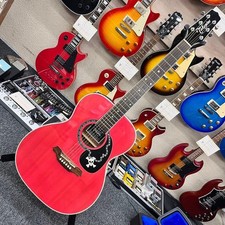 Chitarra elettrica acustica usato Chitarra elettrica acustica usato  Spedire a Italy