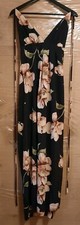 Robe noire fleuries d'occasion  Jouy-le-Moutier