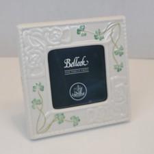Moldura para foto de porcelana branca irlandesa Belleek design nó celta trevos verdes 6x6, usado comprar usado  Enviando para Brazil