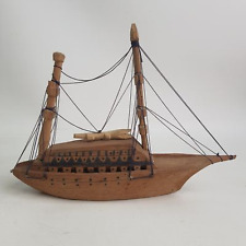 Bateau bois sculpté d'occasion  France