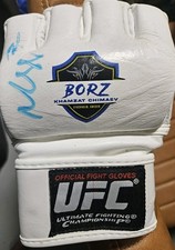 LUVA UFC ASSINADA Khamzat Chimaev comprar usado  Enviando para Brazil
