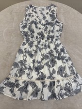 Womans floral black for sale  Charlotte