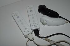 { JT } NINTENDO WII Due Controller & Due Nun-Chucks Controller (BZ54) comprar usado  Enviando para Brazil