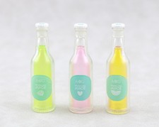 GARRAFA DE SUCO ESPUMANTE REFRIGERANTE American Girl para bebidas de boneca de 18 pol. suporte para lanche comprar usado  Enviando para Brazil
