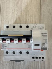 Interruttore magnetotermico di usato  Italia