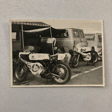 Fotografia vintage de corrida de motocicleta Yamaha Bikes 1971 Van, usado comprar usado  Enviando para Brazil