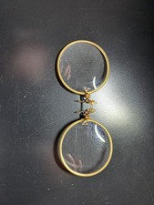 Ancienne paire lunettes d'occasion  Maubert-Fontaine