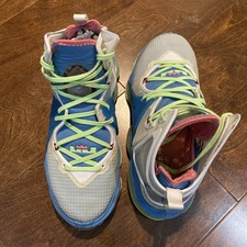 Men basketball shoes for sale  Libertyville