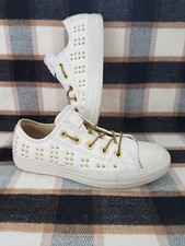 Women girls converse for sale  WICKFORD