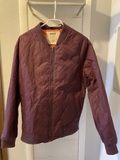 Bordeauxfarbene bomberjacke we gebraucht kaufen  Hammersbach