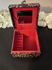 Pretty cube shape for sale  AMMANFORD