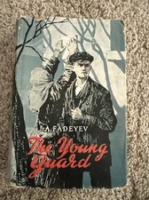 The Young Guard by Alexander Fadeyev (around 1951) English Printed In Moscow comprar usado  Enviando para Brazil