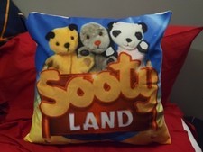 Sooty sweep sue for sale  GLASGOW