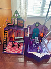 Monster high fold for sale  Germantown