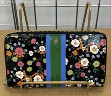 Tory burch women for sale  Saint Louis