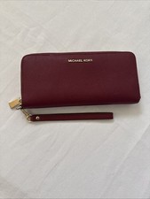Michael kors wallet for sale  Marina