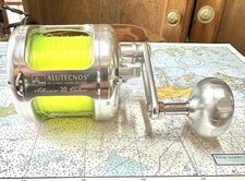 Mulinello pesca alutecnos usato Mulinello pesca alutecnos usato  Spedire a Italy