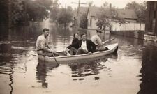 Bairro em alta água resgate inundações remo canoa barco St. Louis MO foto vintage comprar usado  Enviando para Brazil