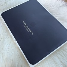 CAPA DE COURO ORIGINAL OFICIAL APPLE MACBOOK AIR & PRO 13” AZUL MEIA-NOITE comprar usado CAPA DE COURO ORIGINAL OFICIAL APPLE MACBOOK AIR & PRO 13” AZUL MEIA-NOITE comprar usado  Enviando para Brazil