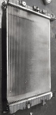 13128930 radiatore opel usato 13128930 radiatore opel usato  Italia