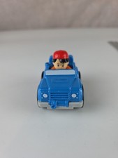 Używany, Fisher Price Little People Wheelies Niebieski Jeep Boy Czerwona czapka Solo Zabawka Mattel 2014 na sprzedaż  Wysyłka do Poland