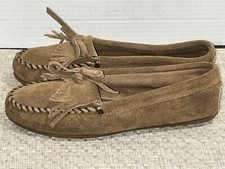 Minnetonka moccasins kitty for sale  Theodore