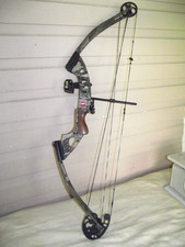 Pse carrera...compound bow...n for sale  Capon Bridge
