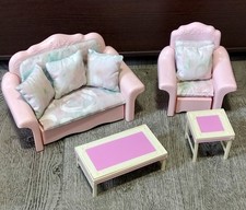 Barbie mobili vintage usato  Colorno