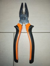Pinza universale multiuso usato  Gambettola
