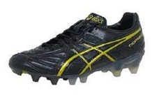 Scarpe calcio asics usato  Lanusei