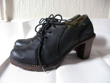 Escarpin cuir natura d'occasion  Paris X