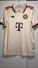 Terza maglia bayern usato  Cinquefrondi