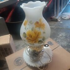 Usado, Candeeiro de cabeceira ou entrada furacão vintage amarelo rosa com babados comprar usado  Enviando para Brazil