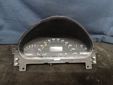Tacho kombiinstrument a1685401 gebraucht kaufen  Altlußheim