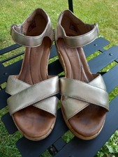 Clarks gold leather for sale  STOCKPORT