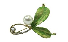 Sparkling green leaf for sale  Pawtucket