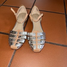 Women flat size for sale  Yonkers