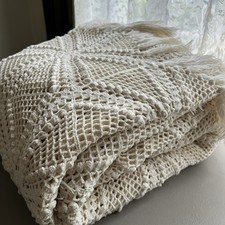 Vintage crochet coverlet for sale  Hillsboro