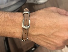 Pulseira masculina corrente tom prata e fivela ajustável couro marrom, usado comprar usado  Enviando para Brazil