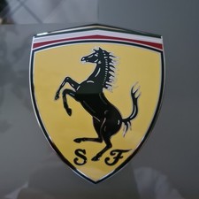 Scudetto stemma ceramica usato  Maranello