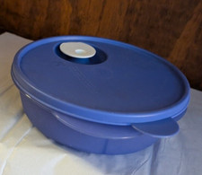 Tupperware three compartment d'occasion  Expédié en Belgium