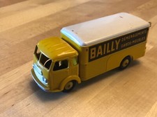 Véritable ancien dinky d'occasion  Melun