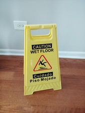 Wousedo caution wet for sale  Wood Dale